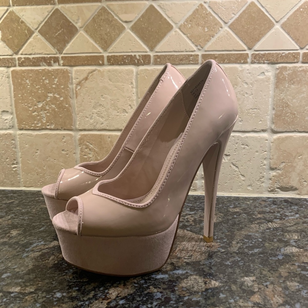 Kurt Geiger nude nubuck heels